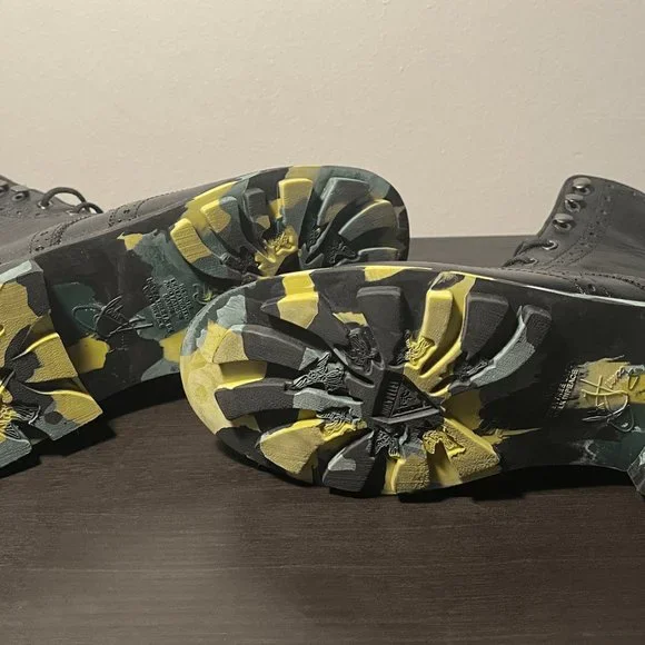 John Fluevog - DDFT 7th Heaven Gideon boots - Picture 3 of 3